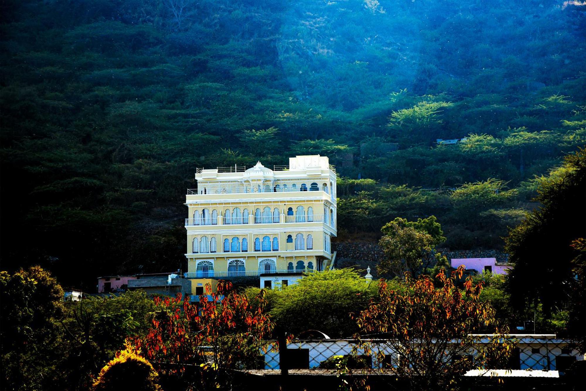Burj Baneria - A Boutique Homestay Udaipur Extérieur photo